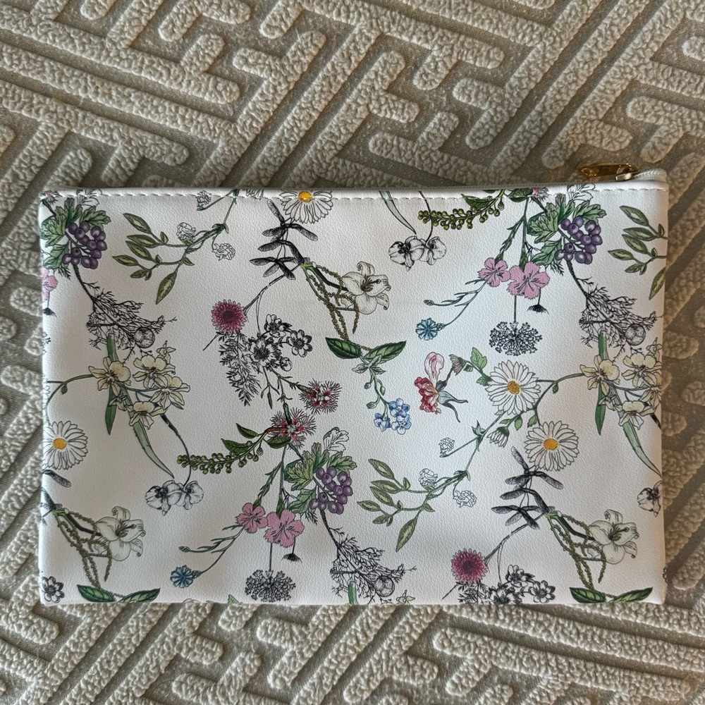 NWOT/ Heather&Gorse ~ watercolor florals zip pouch